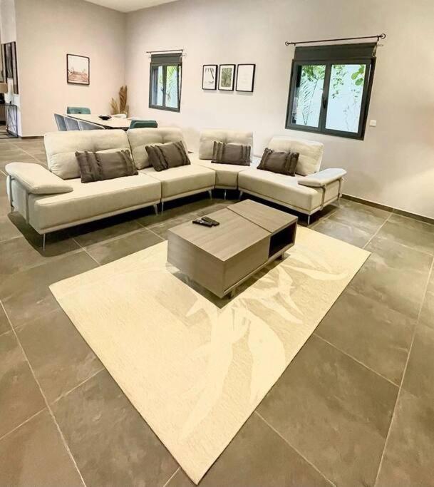 Villa Fleur De Coco - 8P. - Piscine Privee - Haut Standing Сен-Пьер Экстерьер фото